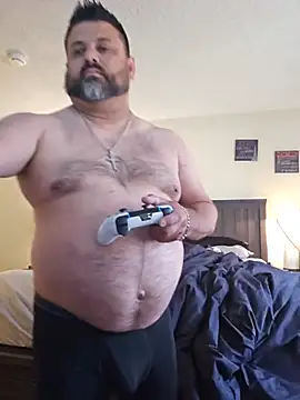 Roddog18 online show from May 31, 2:09 am