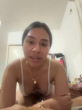 Brianna bunny05 online show from November 14, 5:28 am