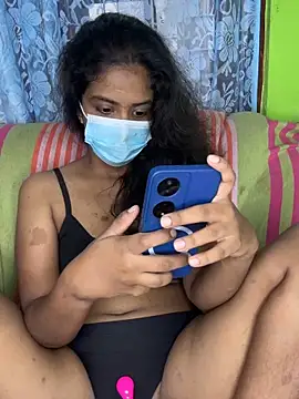 SukiyamaAsia online show from December 20, 8:10 am