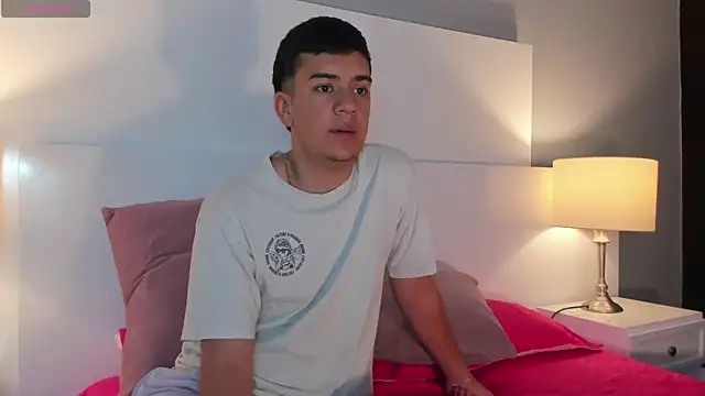 Dylan Katte online show from February 22, 11:03 pm