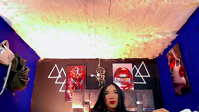 Fersexy Dolls online show from October 6, 4:10 am