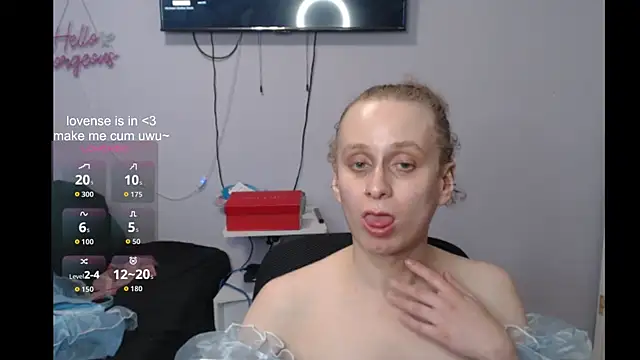 Snapshot of cinderellie chatting on November 2, 2:03 am cinderellie online show from November 2, 2:03 am