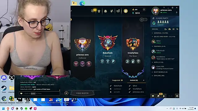 Snapshot of cinderellie chatting on November 6, 2:12 am cinderellie online show from November 6, 2:12 am