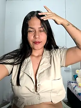 Nadia hasbun online show from October 28, 12:30 pm