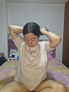 annyaparis online show from November 30, 11:09 pm