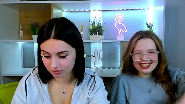 Snapshot of vivy_star1 chatting on January 18, 8:12 pm vivy star1 online show from January 18, 8:12 pm