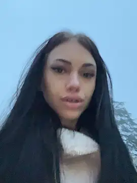 ilariea girl online show from November 15, 6:00 am