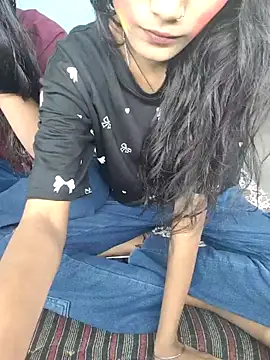 Unique girls90 online show from March 4, 7:47 am