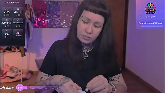 Senorita  Dakota online show from July 10, 9:06 pm