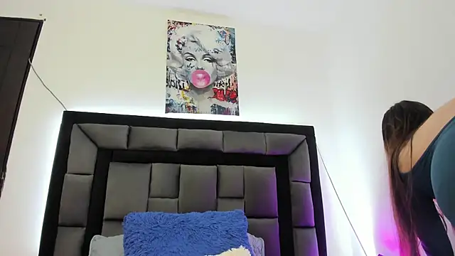 mia fox4 online show from February 18, 12:23 pm