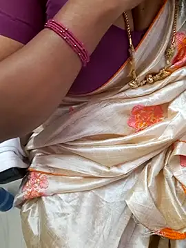 Tamil Ammani online show from October 30, 8:53 pm