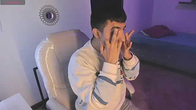 Nyko ds online show from November 21, 4:11 am