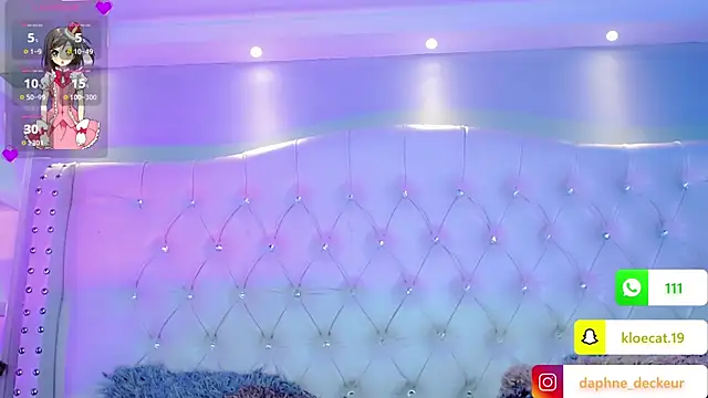 Snapshot of Daphnne_XXX chatting on October 11, 7:23 pm Daphnne XXX online show from October 11, 7:23 pm