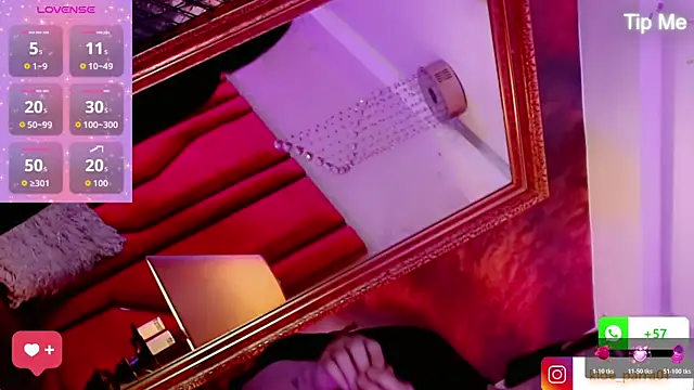 Snapshot of Daphnne_XXX chatting on December 16, 7:41 pm Daphnne XXX online show from December 16, 7:41 pm