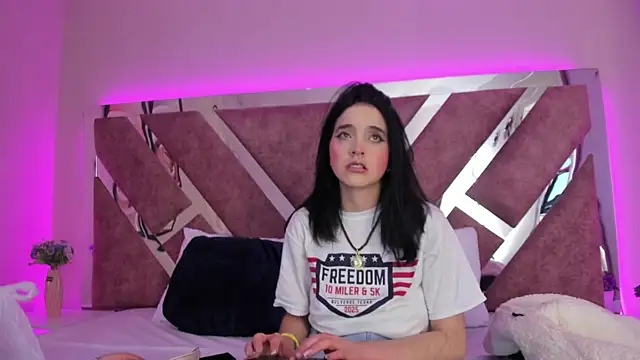 MeganR  online show from January 17, 3:22 am