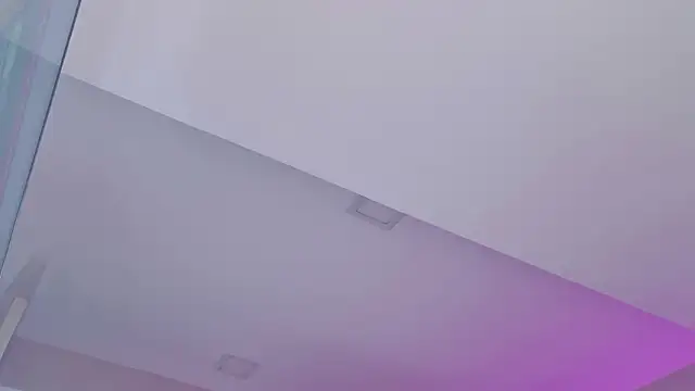 MeganR  online show from March 11, 11:05 am