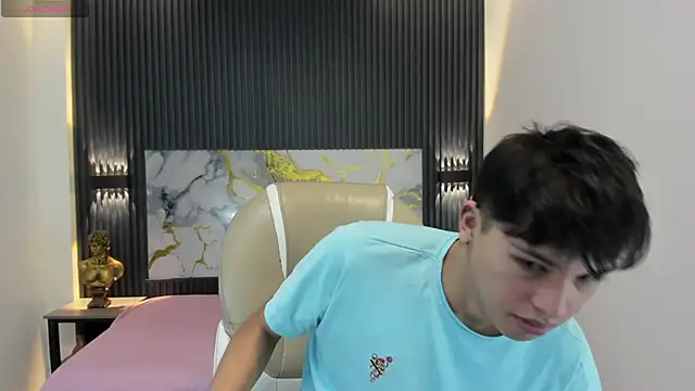 StiwenTwink online show from November 16, 4:45 pm