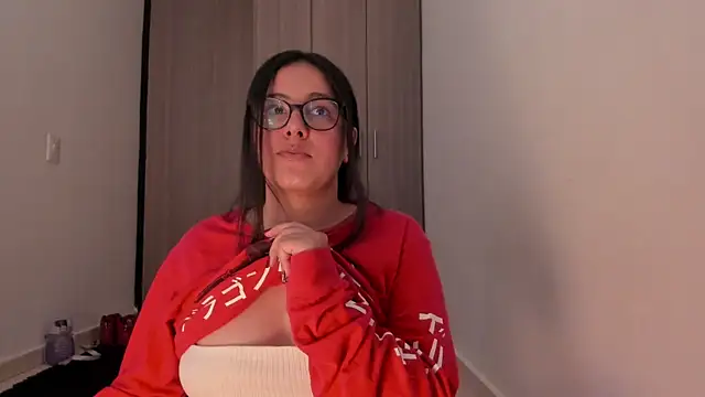 Venus cat  online show from October 11, 9:02 pm