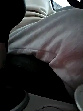 Snapshot of hot-brabo chatting on October 15, 4:40 pm hot-brabo online show from October 15, 4:40 pm