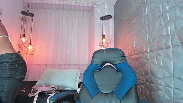 MADDY MAGIC online show from November 7, 7:47 pm