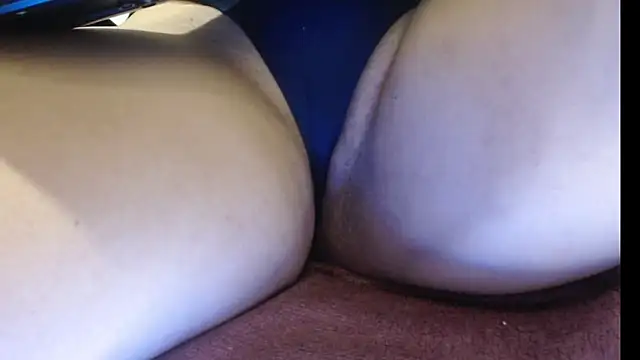 Snapshot of emily_sexxx chatting on July 1, 12:12 am emily sexxx online show from July 1, 12:12 am