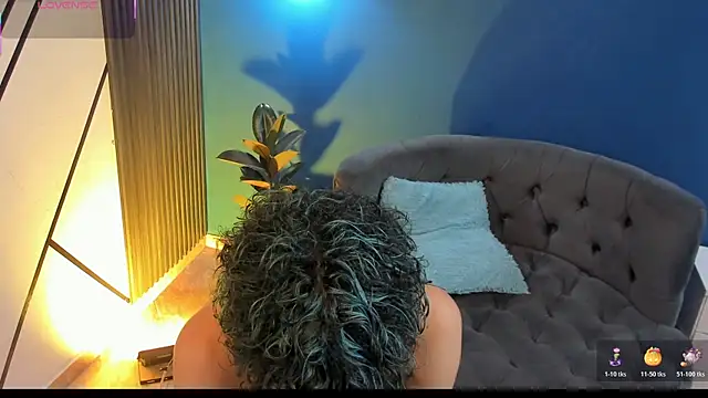 Snapshot of todoroki_g chatting on November 11, 12:38 pm todoroki g online show from November 11, 12:38 pm