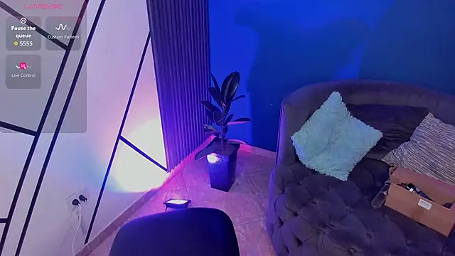 Snapshot of todoroki_g chatting on November 27, 1:24 pm todoroki g online show from November 27, 1:24 pm