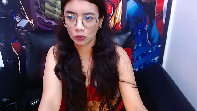 Ariadna Wells online show from November 27, 2:30 pm