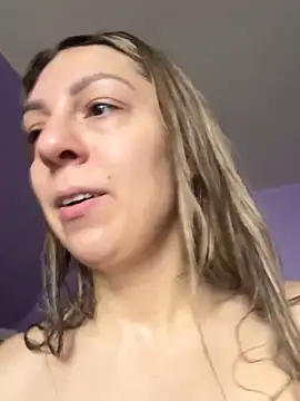 AmberLustXXX online show from November 30, 5:39 pm