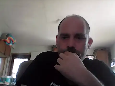 crazyheratic8 online show from April 8, 3:56 pm