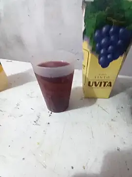 Snapshot of Eltorta214 chatting on April 4, 1:15 am Eltorta214 online show from April 4, 1:15 am