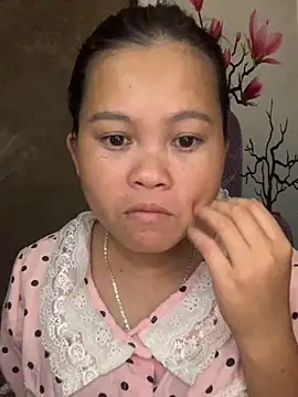 Snapshot of lan-xinh01 chatting on October 2, 11:06 am lan-xinh01 online show from October 2, 11:06 am