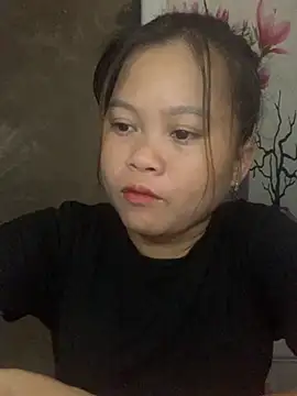 Snapshot of lan-xinh01 chatting on October 6, 11:29 am lan-xinh01 online show from October 6, 11:29 am