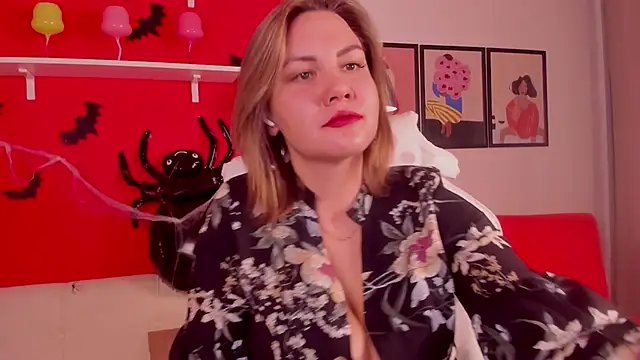 AriaEven online show from November 6, 8:59 am