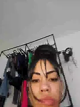 thaliacangri online show from November 10, 12:26 pm