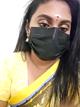 Snapshot of Dheronika_sweetie chatting on October 7, 5:32 pm Dheronika sweetie online show from October 7, 5:32 pm