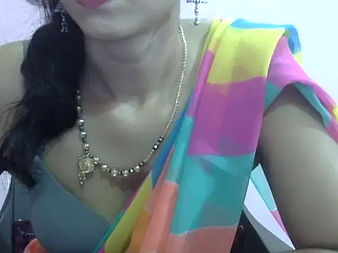 Snapshot of Laila_Cute chatting on July 25, 5:16 am Laila Cute online show from July 25, 5:16 am