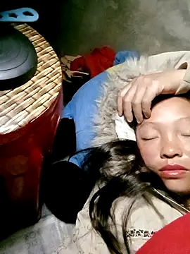 Minkine022 online show from December 1, 9:09 pm