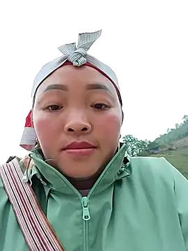 Snapshot of Minkine022 chatting on March 18, 11:13 am Minkine022 online show from March 18, 11:13 am