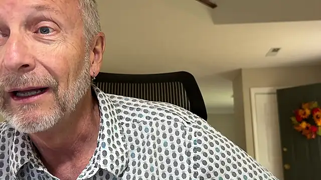 ApolloThrust online show from October 21, 8:20 pm