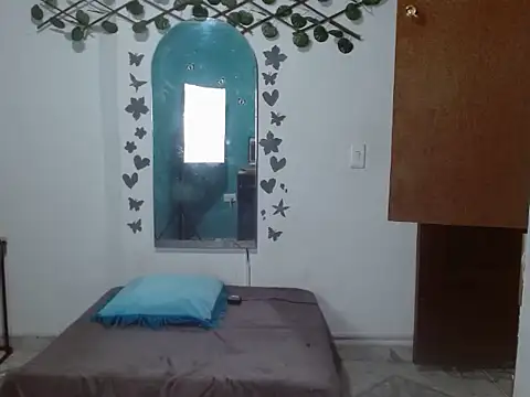 Ebony luna online show from March 23, 5:28 pm