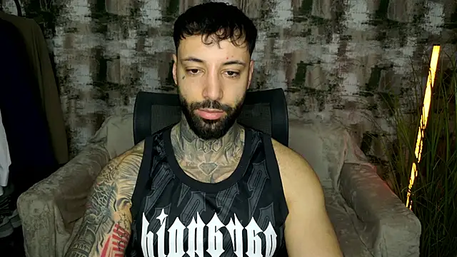 MasculineGuy99 online show from February 19, 3:13 am