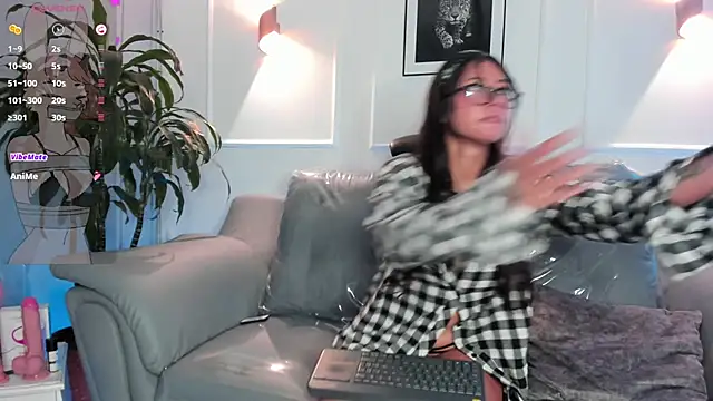 Hekate 20 online show from December 2, 8:37 pm