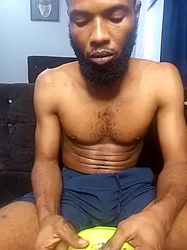 FreakyKaigrey online show from October 18, 10:38 am