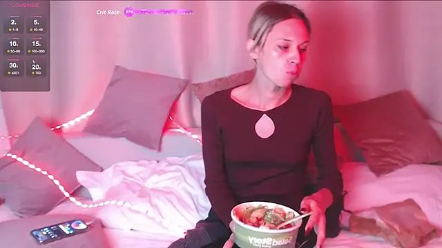 SophieDiamond Xx online show from October 4, 6:28 pm