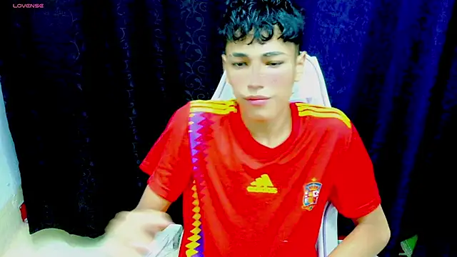 Im david02 online show from November 8, 12:27 pm