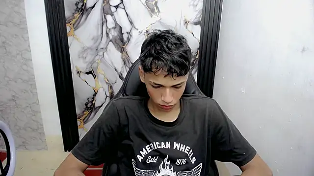 Im david02 online show from November 29, 1:14 pm