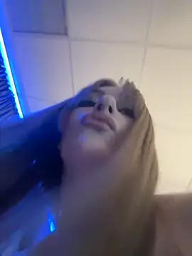 RollDolls online show from October 19, 5:08 am