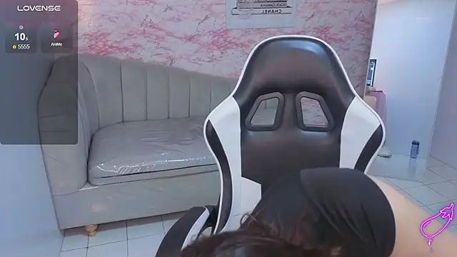 Snapshot of mia_foster_t chatting on February 27, 1:22 pm mia foster t online show from February 27, 1:22 pm