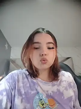 Snapshot of mia_foster_t chatting on March 18, 1:47 pm mia foster t online show from March 18, 1:47 pm